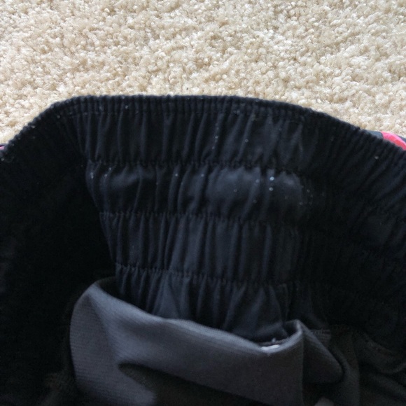 Lululemon Tracker II Secret Garden/Black 6 - Picture 7 of 7